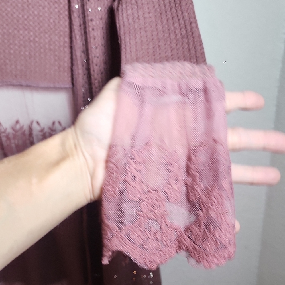 Vocal Mauve Textured Fabric - Picture 3 of 6